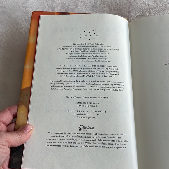 Harry Potter and the Deathly Hallows hard cover first edition American book - Picture 8 of 12